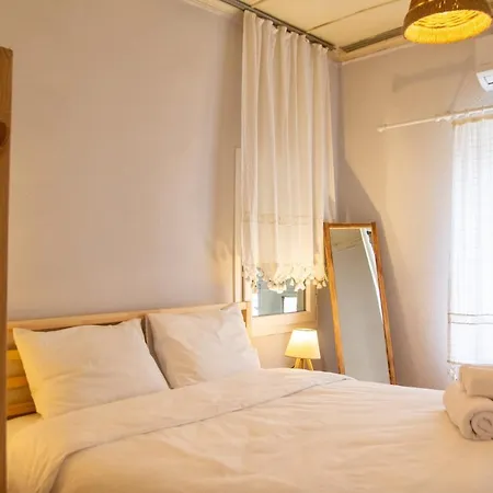 Holiday home Authentic House *