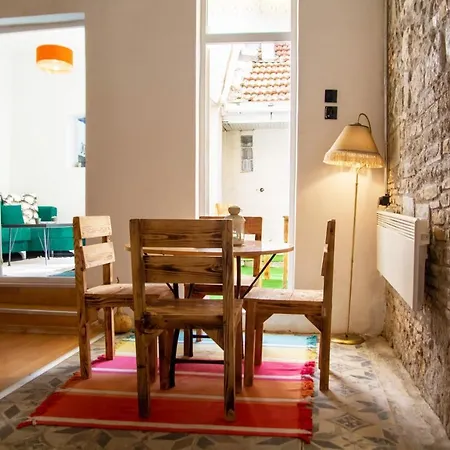 Holiday home Authentic House *