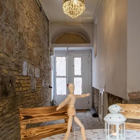Authentic House Holiday home *