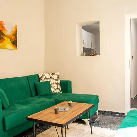 Authentic House 3* İzmir