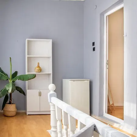 Authentic House 3* İzmir