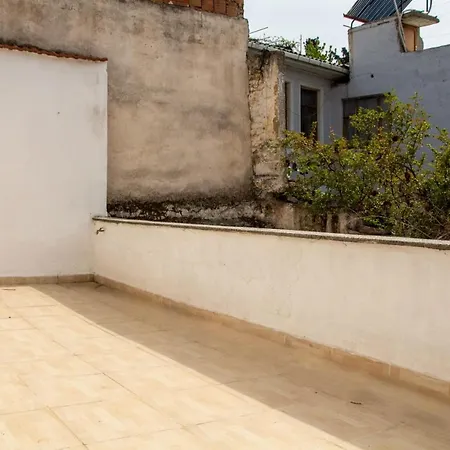 Authentic House 3* İzmir